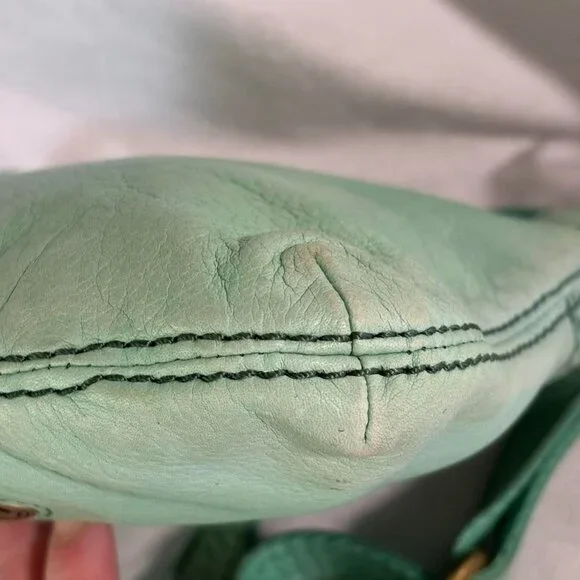 Vintage Fossil Explorer Leather Crossbody Bag Sage Green - Picture 4 of 8